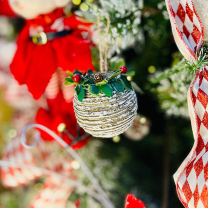 Caixa Com 6 Bolas de Natal Decorada Marrom Floresta 8cm