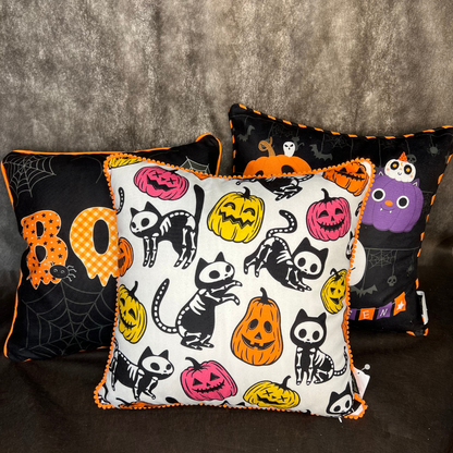 Almofada Halloween Com Mini Grelot 43x43cm