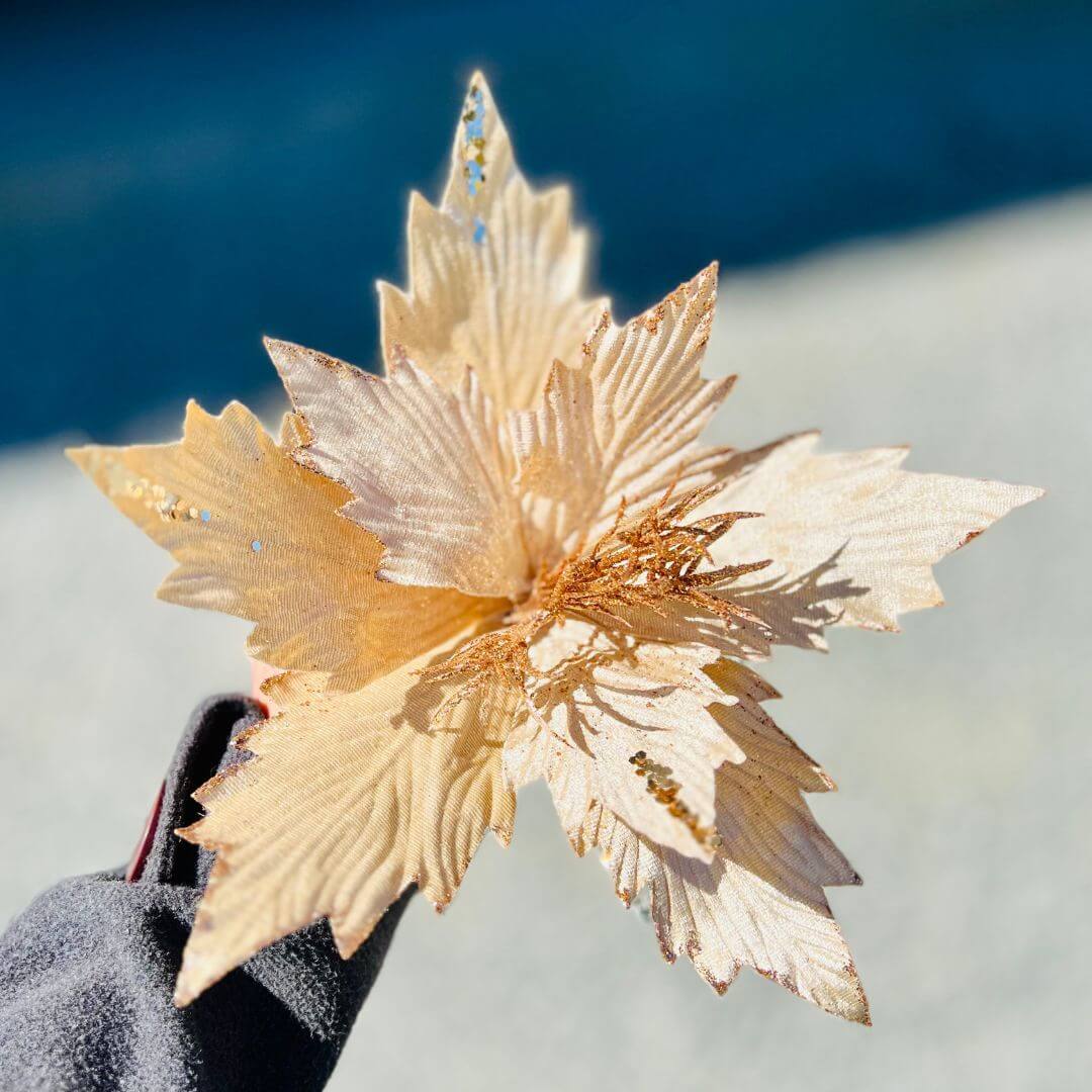 Flor Natalina - Dourada 26cm