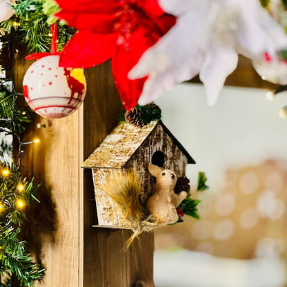 Enfeite de Natal - Casa Com Esquilo de Pendurar 21cm